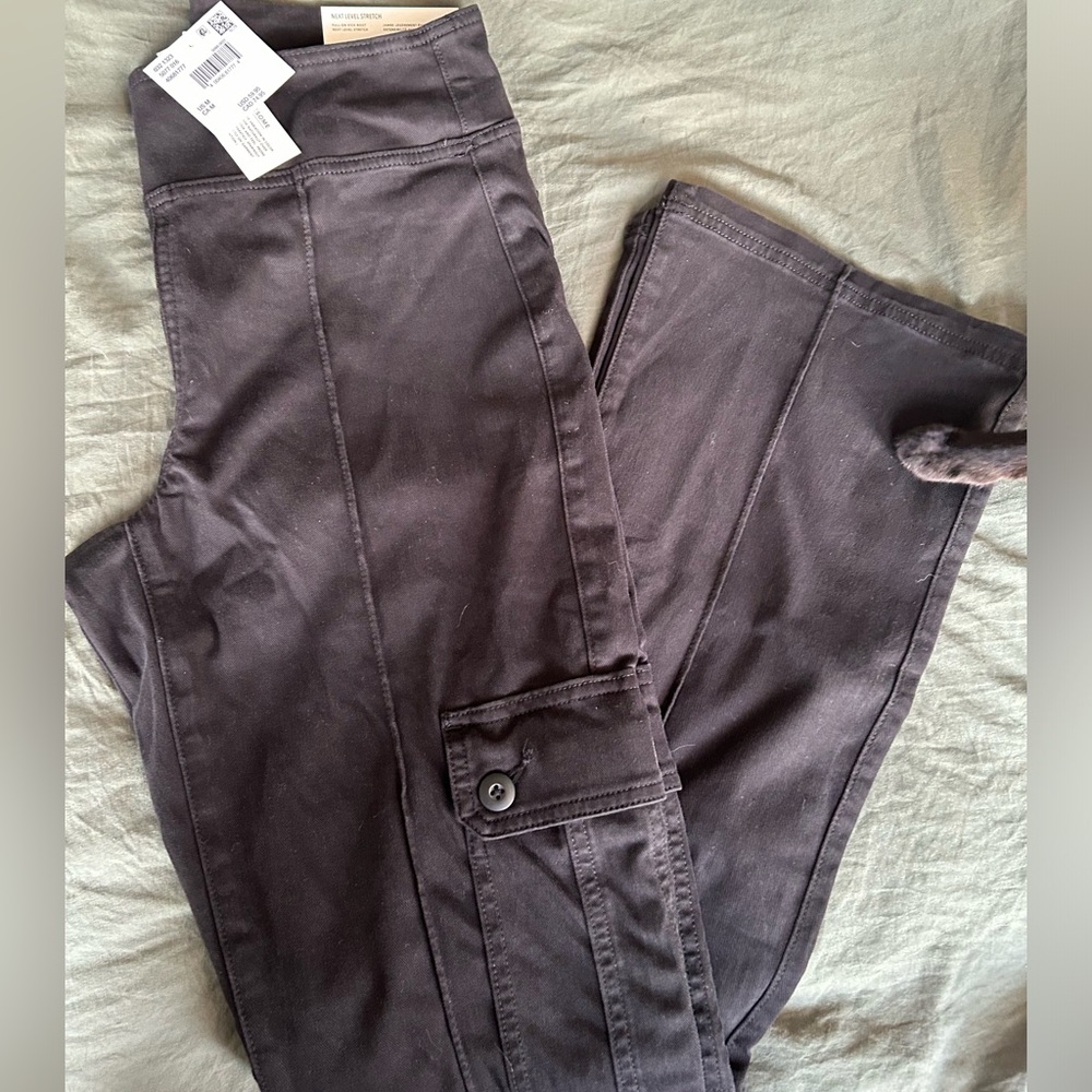NWT AE stretch jeans